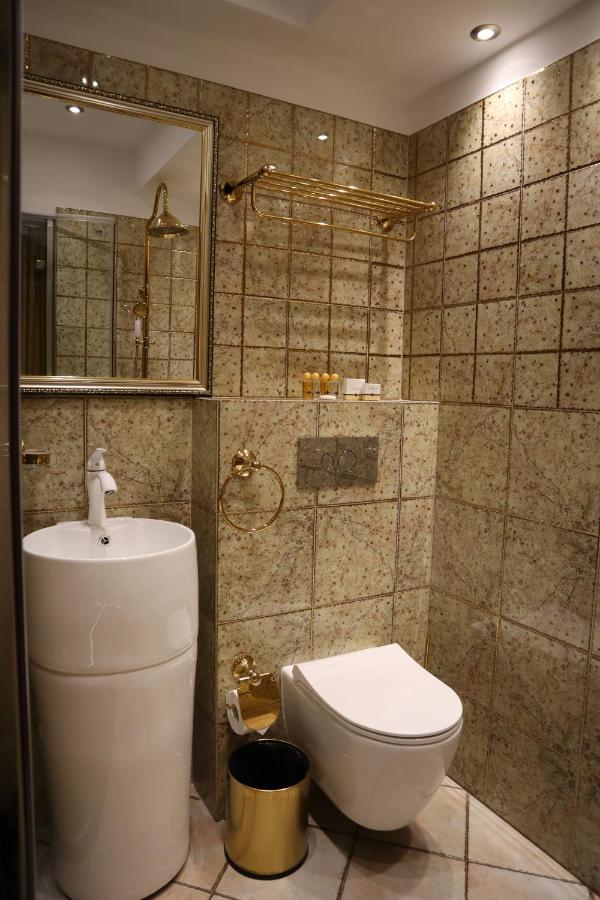 Ferienwohnung Hidden Bank: Golden Plowdiw Exterior foto