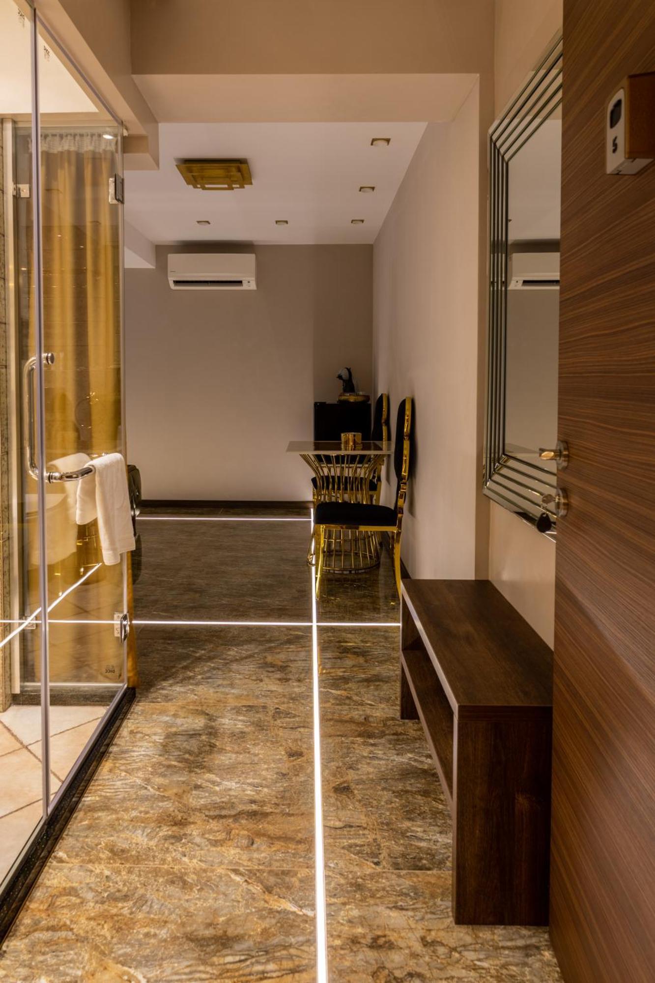 Ferienwohnung Hidden Bank: Golden Plowdiw Exterior foto
